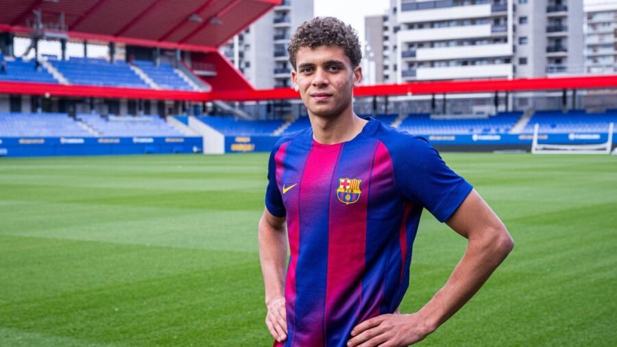حمزة عبد الكريم يستعد لتسجيل ظهوره الأول في كأس العالم FIFA 2026™️