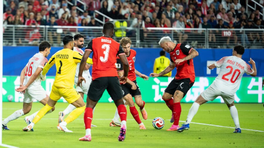 الأردن يخسر أمام النمسا 3-1 في أول مباراة له بكأس العالم… وعلوان يسجل هدفا تاريخيا